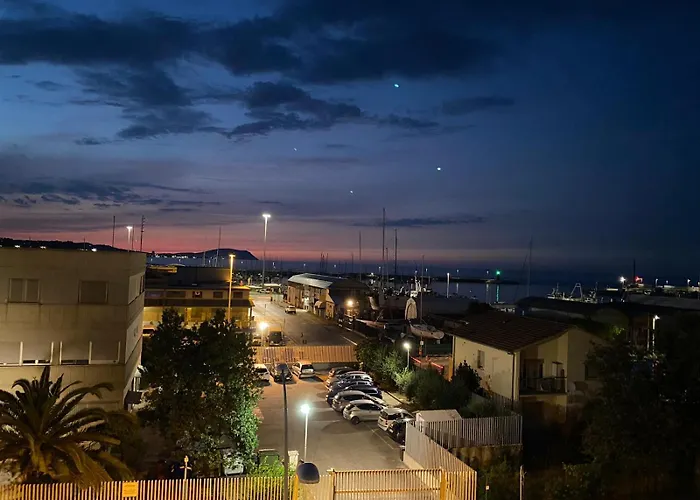 Blue Zen Beachfront Apartment *