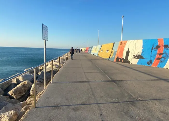 Blue Zen Beachfront Civitanova Marche